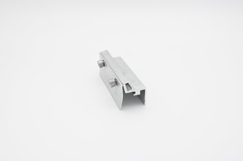 Inge: Y-Rail External Connector